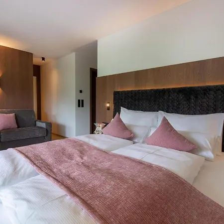 Garden Park Szálloda 4*